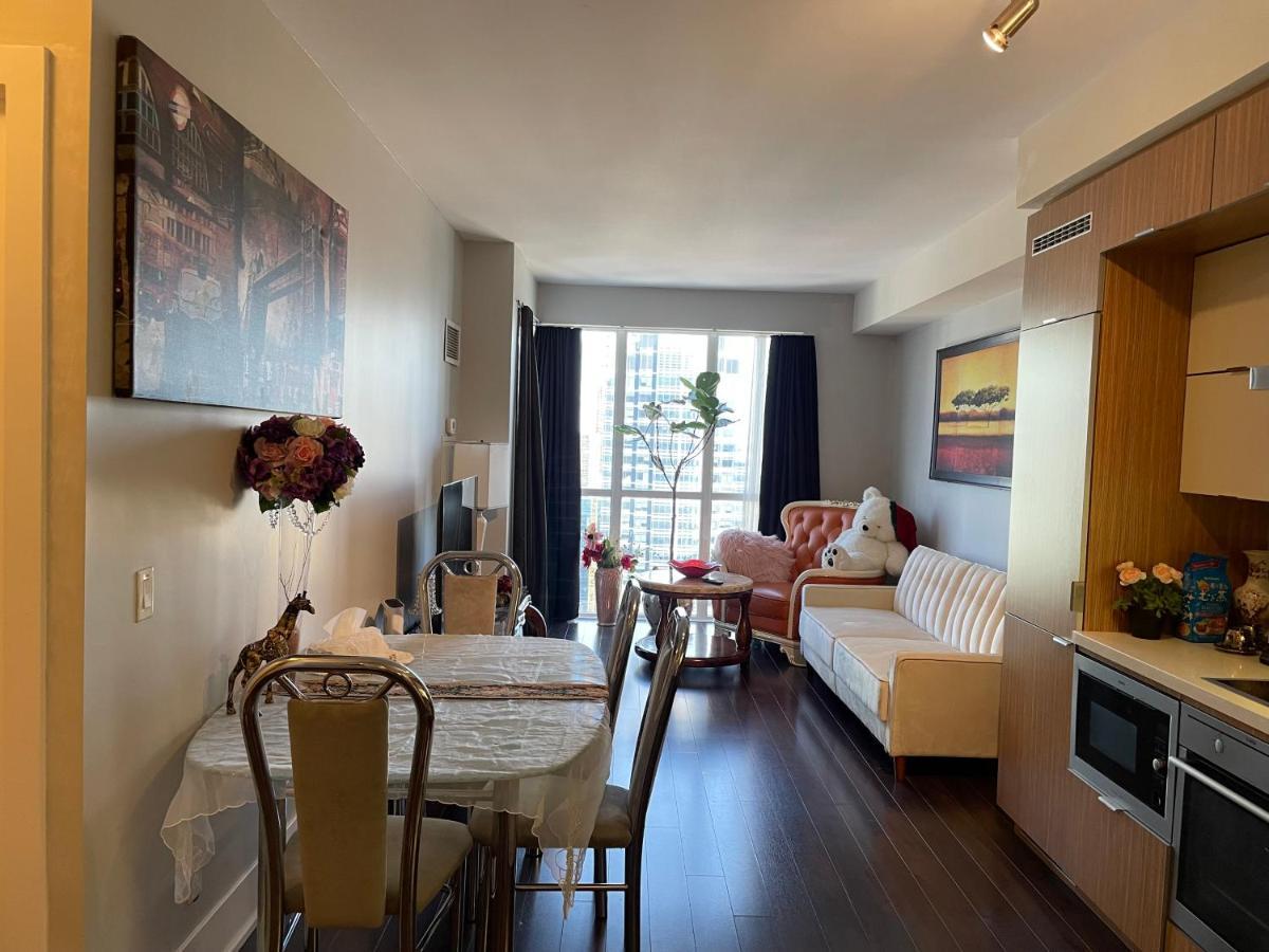 Luxury Condo With Cn Tower View Toronto Eksteriør billede