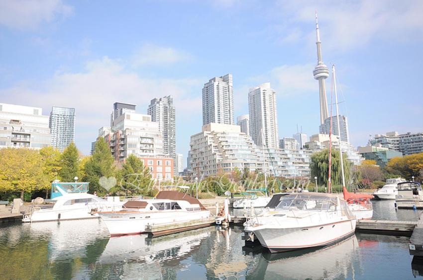 Luxury Condo With Cn Tower View Toronto Eksteriør billede